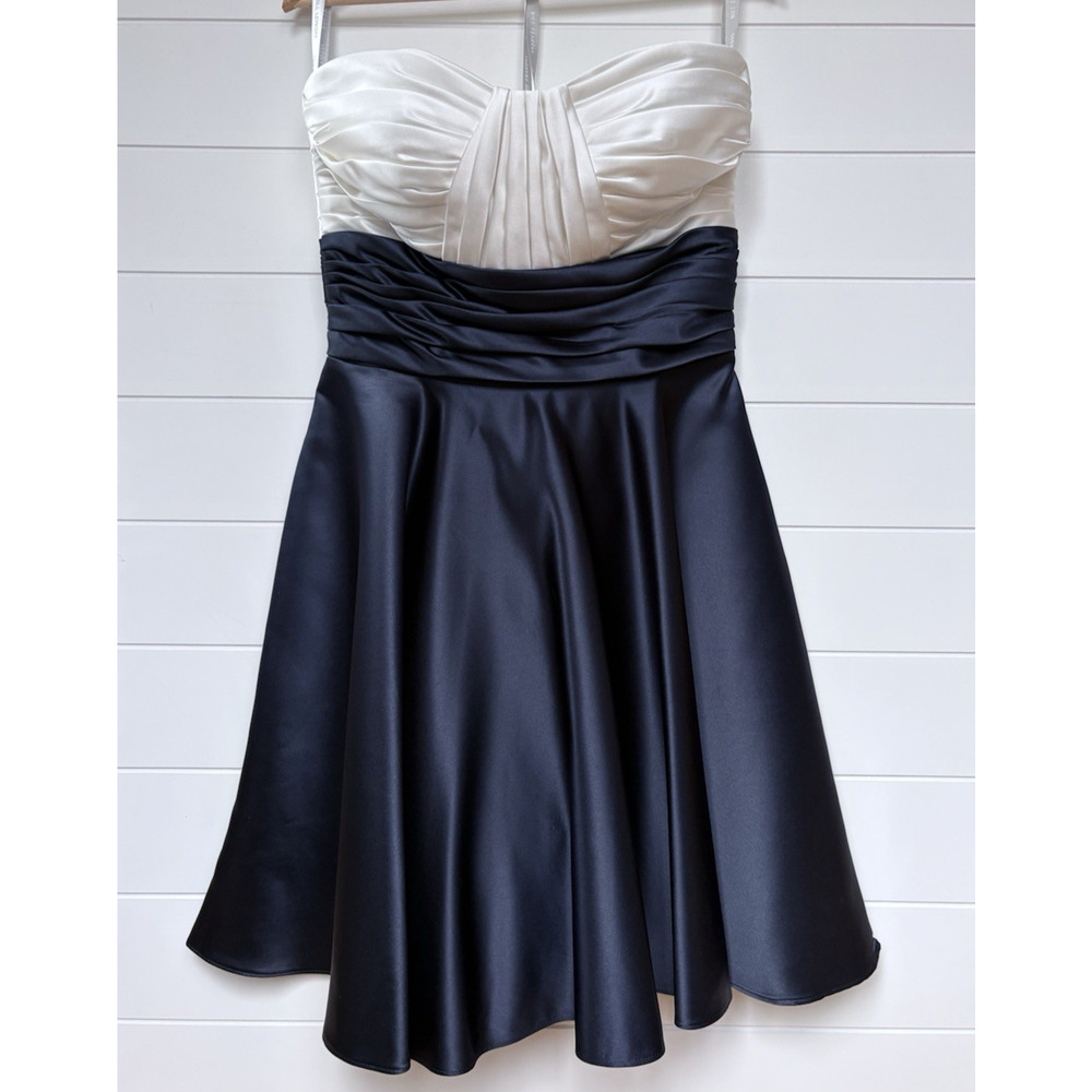 Bill Levkoff Navy Ivory Satin Dress Size 10 Strapless Pleated Cocktail Formal